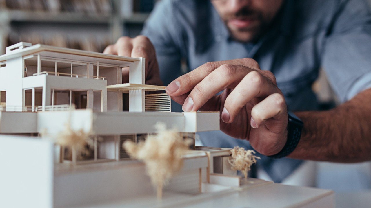 Architect – Real Estate